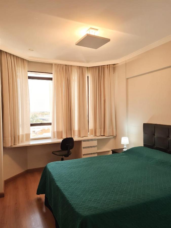 Flat Centro Campinas - L'hirondelle 125 Apartment